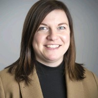 Lesley Crooks BA(hon), MARLA