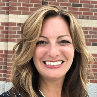 Amanda Damsch