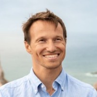 Dr. Oleg Demidov