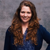 Laura Thomas