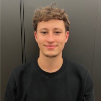 Evan Uhlen