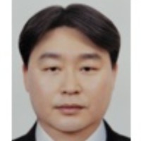 조경현