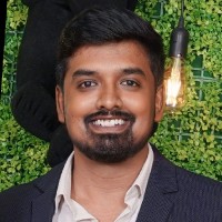 DINESH KARTHIKEYAN