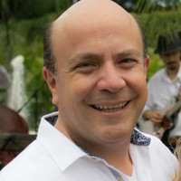 Guillermo Serret R.