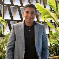 Carlos Velaides Russo