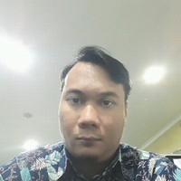 Deri Achmad Farid