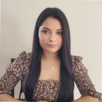 Adrianna De Los Garzas