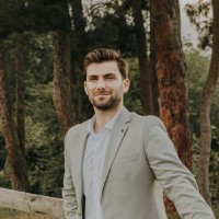 Reşit Kolay