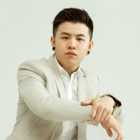 Johnson Hie