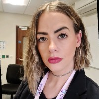 Kirsty Hooper