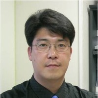 Yongsu Kim