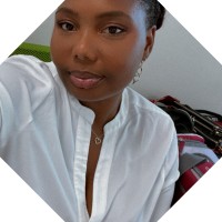 Franciane C.