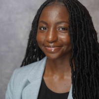 Esther Akapo, Mha