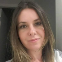 Fabíola Calderan