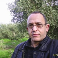HOCINE BENKHETTOU