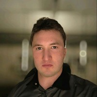 Андрей Ворона