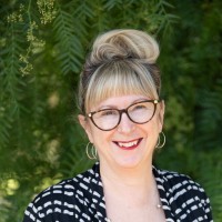 Linda Hoskins