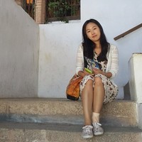 Yunjin Lee
