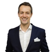 Adam Skowron