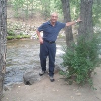 Jason J Manzanares