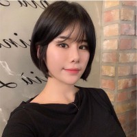Hyun Jung Lee