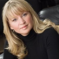 Leigh-Anne Stitt, MA Leadership, CPHR