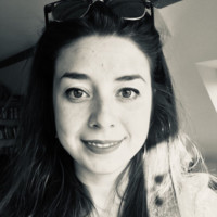 Eszter Luca Petruska