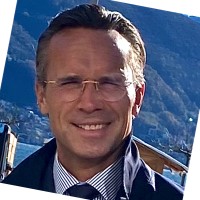 Dr. Florian Dürselen