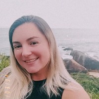 Angela Natália Farias