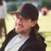 Erik Intrevado