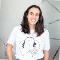 Vera Oliveira