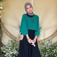Siti Shabira Priambudi
