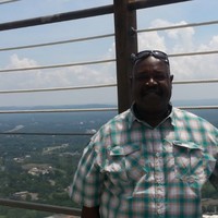 Earl Mathis