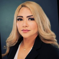 Nayeli Bustos