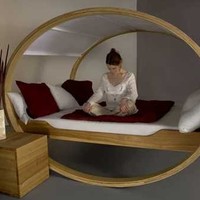 Bett Dann