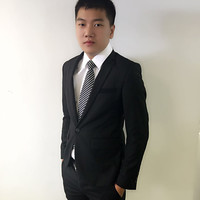 张逸龙