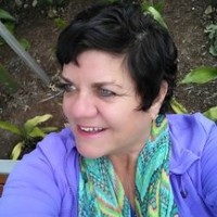 Suzanne Manning