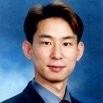 신일섭