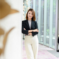 Ayesha (Do-Kyoung) Lee