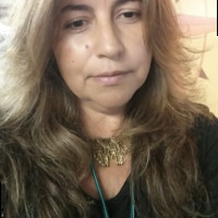 Paula Cecílio