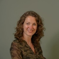 Anne Lynch