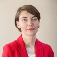 Benoite DELAMOTTE