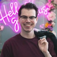 Tyler Holmes