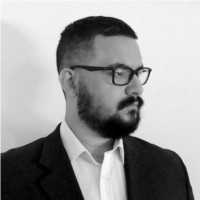 Adrián Ruiz