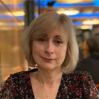 Svetlana (Lana) Royzen