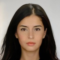 Ece Ş.