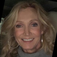 Lisa Schroeder