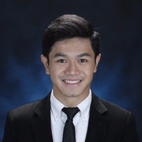 Tris Santos