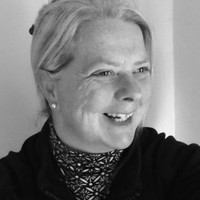 Lynda Simpson