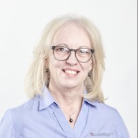 Elizabeth (Bets) Lynch